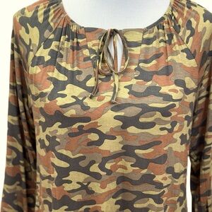 LuLaRoe Camo Debra Peasant Top Size S NWT